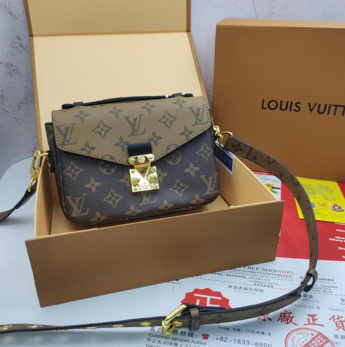 LV Pochette Métis Reverse Monogram Black Brown canvas style Handbag