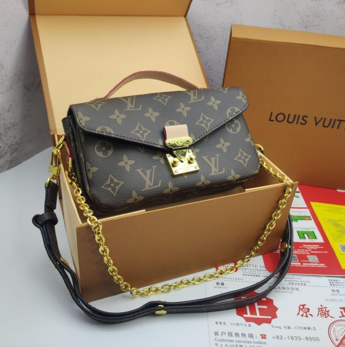 LV Pochette Pochette Métis Reverse Monogram Black Canvas Style East/West Bag
