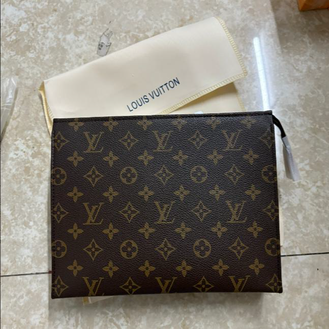 Louis Vuitton Toiletry Pouch 26 Brown Monogram Zip Closure
