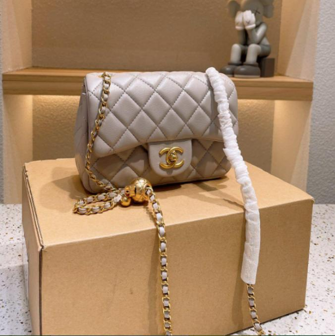 CHNL Lambskin Pearl Crush Grey Flap Leather Bag with Gold Signature CC Buckle