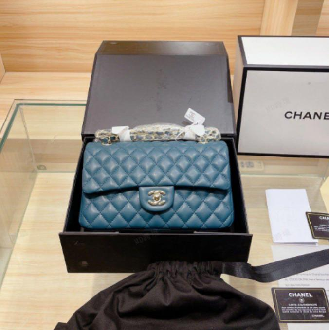 CHNL Classic Jumbo Flap Teal Blue Caviar Leather Handbag with Gold Signature CC Buckle