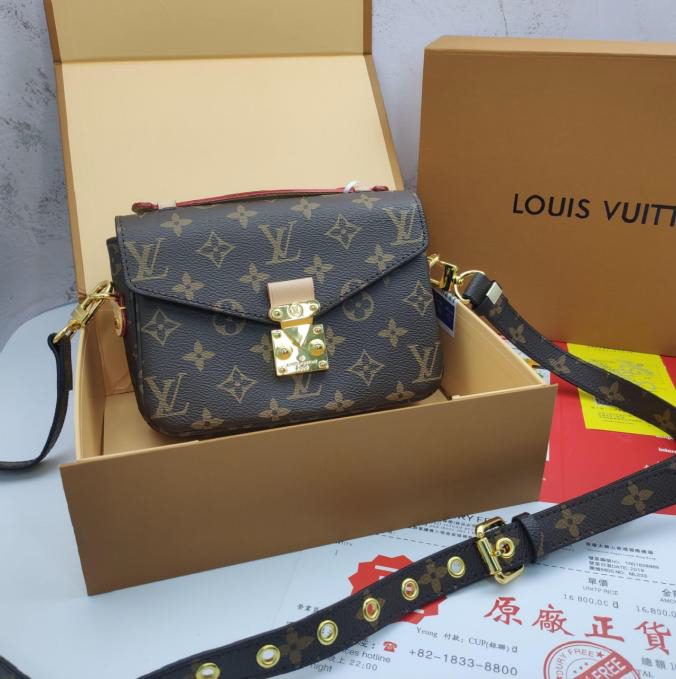 Louis Vuitton Pochette Métis East West Monogram Canvas Bag