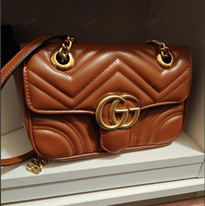 GG Brown Leather Shoulder Bag with Antique Gold-Tone Double G Closure Buckle