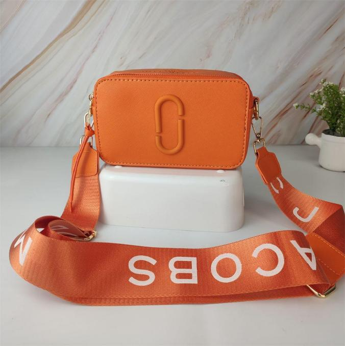 Marc Jacobs The Snapshot DTM Orange Crossbody CameraLeather Crossbody Bag