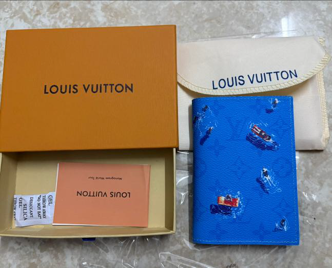 Louis Vuitton Pool Pocket Organizer Blue Passport Cover