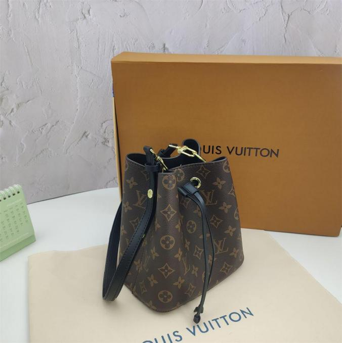 LV NéoNoé MM Monogram Canvas with Black Brown Leather Bucket Bag