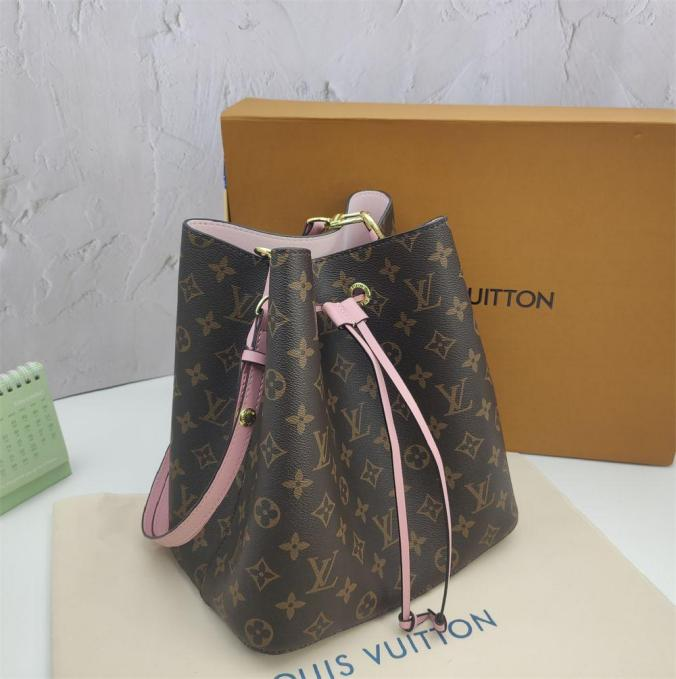 LV NéoNoé MM Monogram Canvas with Vibran Cowhide Light Pink Leather Bucket Bag